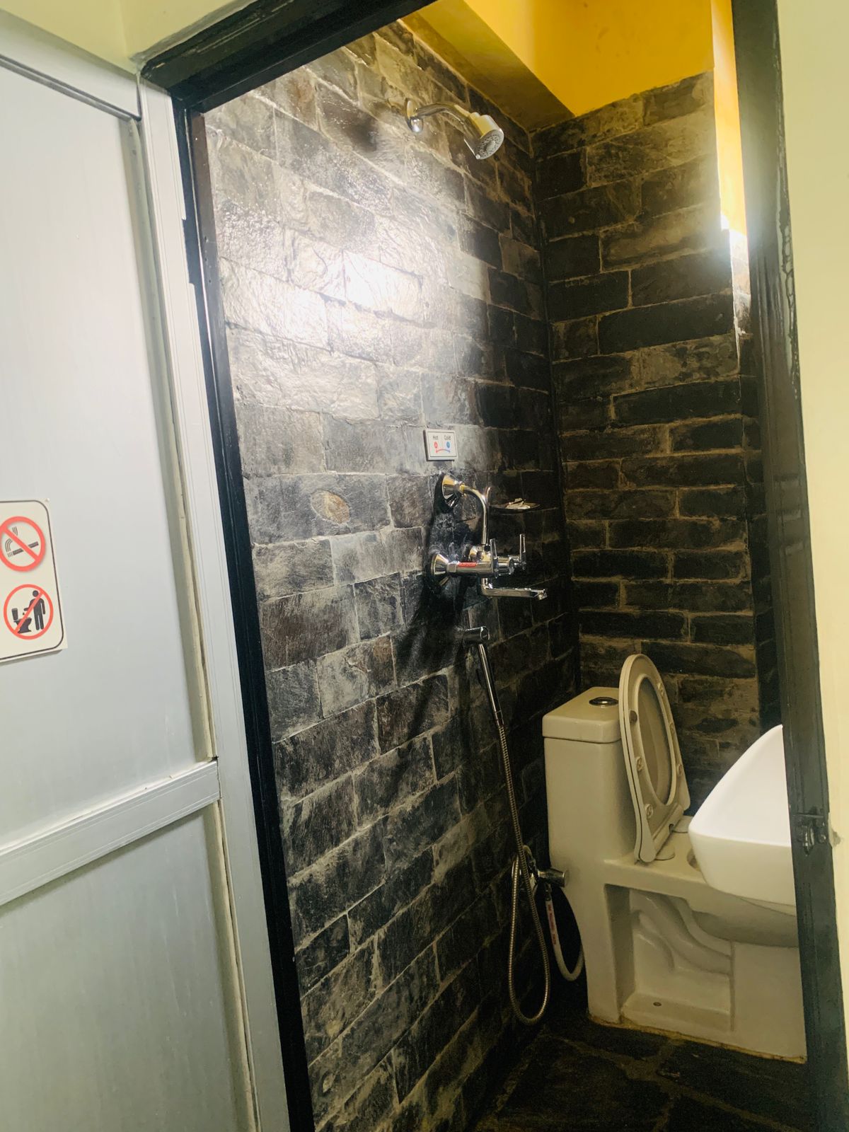 Economy Toilet